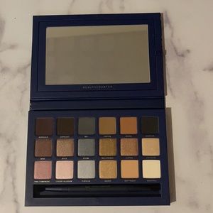 Beautycounter Ultimate Nudes Eyeshadow Palette